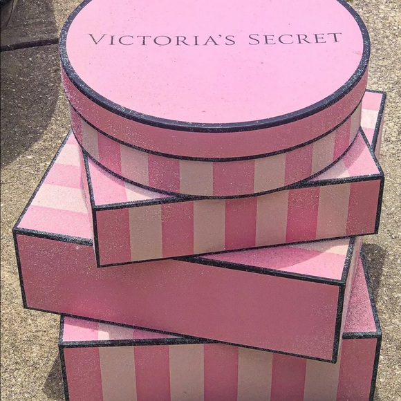 PINK Victoria's Secret Accessories - Victoria secret/VS PINK mystery box